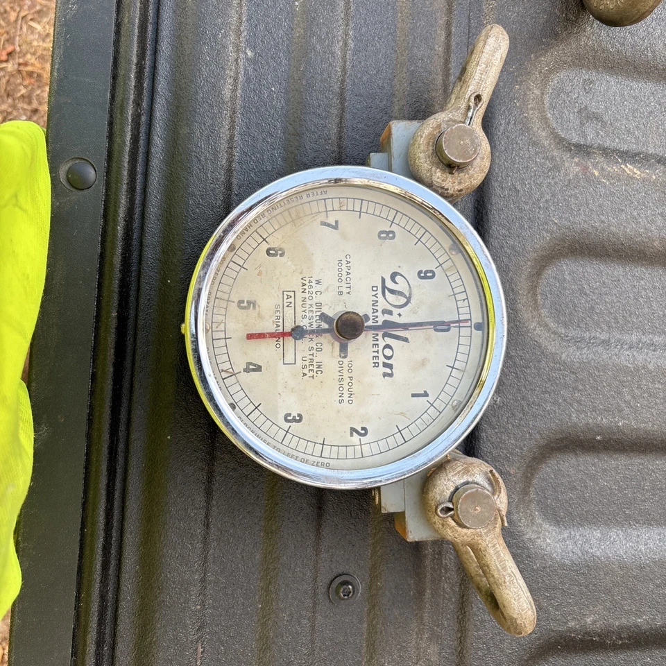 Dinamómetro mecánico Dillon 10.000 lb de capacidad, divisiones de 100 lb Foto 1 de 4