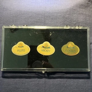 New! Disney 50th Anniversary Cast Exclusive Name Tag Replicas Boxed 3 Pin Set - Picture 1 of 7