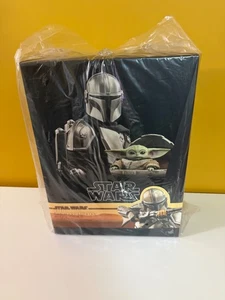Hot Toys THE MANDALORIAN AND THE CHILD (DELUXE) - Bild 1 von 3