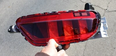 NEW! OEM 2017 2018 2019 2020 2021 MAZDA CX-5 RIGHT REAR BUMPER REFLECTOR LENS - Image 1 of 4