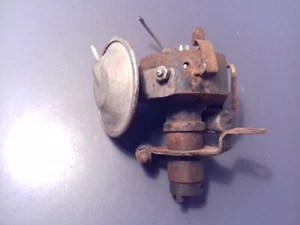 VW T2 Split Bus Van Distributor Volkswagen Genuine OEM #211905247, 211905271B - Picture 1 of 17