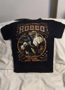 TRUE COWBOY RODEO CLASSIC BULL RIDING ROPE T-SHIRT - Picture 1 of 4
