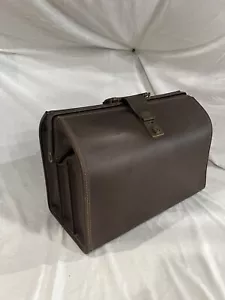 Vintage Cheney Briefcase, Made In England, - Picture 1 of 9