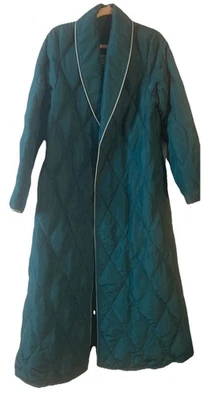 The Company Store Bata Llena de Plumón VERDE KELLY OSCURO SIN CINTURÓN Talla Mediana Foto 1 de 4