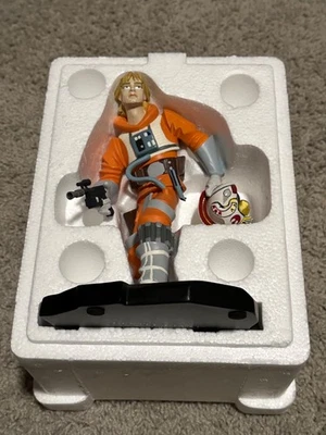 Star Wars Luke Skywalker estatua maqueta gentil gigante animaqueta Foto 1 de 4