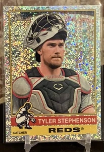 2025 Topps Heritage Tyler Stephenson Chrome Sparkle Refractor #46 Reds - Bild 1 von 2