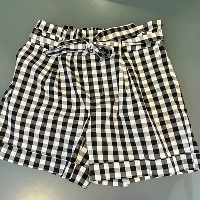 Pantalones cortos de guinga A New Day para mujer talla xs negro blanco bolsa de papel cintura a cuadros Foto 1 de 4