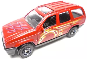 MOTOR MAX NO.6072 JEEP GRAND CHEROKEE RED 1:64 DIECAST 2.75" SUV W GOLD & SILVER - Picture 1 of 6