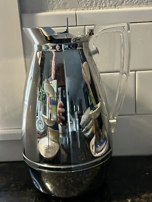 Jarra aislada jarra de café termo 585F de colección cromada con mango Lucite Hot Bev Foto 1 de 4