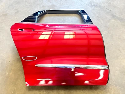 18-24 BUICK ENCLAVE REAR RIGHT SIDE DOOR SHELL RED ASSEMBLY DOOR, OEM LOT3562 Foto 1 de 4