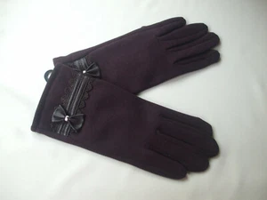 Ladies Touch Screen Fleece Lined Winter Gloves Leatherette Bow Detail Brown - Picture 1 of 1