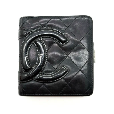 Auténtica Cartera CHANEL Línea Cambon Plegable CC Marca Coco Cuero Negra Foto 1 de 4