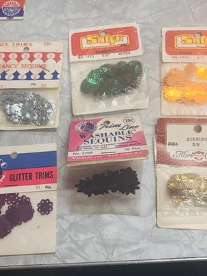 Lote de lantejoulas vintage NOS estrelas flores - Imagem 1 de 4