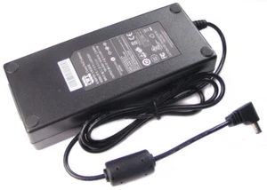 Adaptador de CA Genuine Channel Well Technology (CWT) 24V 5A (120W) (fuente de alimentación)  - Imagen 1 de 5