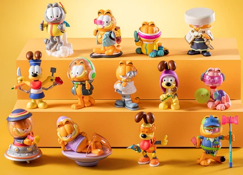 POP MART Garfield Future Fantasy Series Confirmed Blind Box Figure Garfield Odie Cover