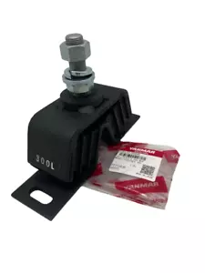 Yanmar 119173-08440 Mount Absorber Flexible 300 fits 4LH 4LHA Genuine OEM - Picture 1 of 10