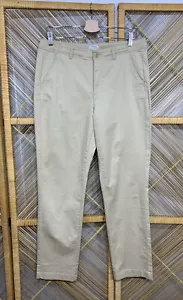 LL Bean Favorite Fit Khaki Pants 10 - Picture 1 of 9