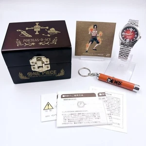 Reloj Colección Seiko One Piece Película ROJO Funciona Casi Como Nuevo de JAPÓN - Imagen 1 de 18