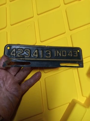 Antigua placa de matrícula Indiana Topper 1943 423413 placa de metal vintage en relieve🔥 Foto 1 de 3
