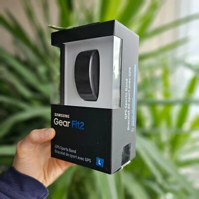 NEW Samsung Gear Fit2 GPS Sports Band (Large) Black - Smart Fitness Wearable - Image 1 of 4