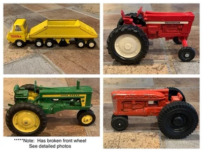LOTE de tractores de juguete coleccionables de colección John Deere, Hubley, International, Tonka Foto 1 de 4