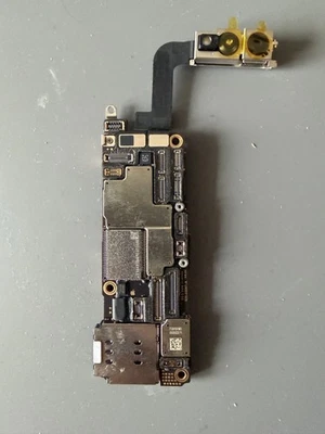 Mainboard (Logicboard) für iPhone 15 Pro Max 256 GB + Face ID + Lichtsensor - Bild 1 von 4