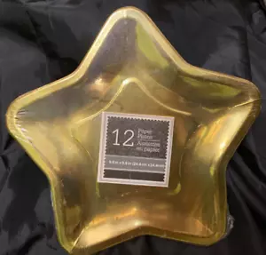 Piatti di carta oro a forma di stella numero 12 9,6" x 9,6" di Greenbriar sigillati - Foto 1 di 2
