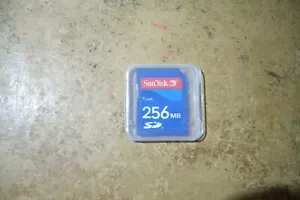 Qty=1 SD CARD SANDISK 256MB With Case  - Picture 1 of 1