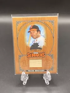 2005 Donruss Diamond Kings HOF Sluggers Frank Robinson #HS-3 GU Bat - /50 *4279 - Picture 1 of 2