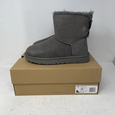 UGG Boots Mini Bailey Bow II 1016501 Casual Sheepskin Lined Women's Size 7 - Image 1 of 4