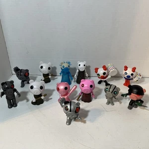LOT OF 13x PIGGY Roblox Collectible Figures USED LOOSE  - Picture 1 of 10