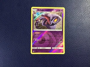 Arbok 27/68 Hidden Fates Reverse Holo Pokemon Card NM+ - Picture 1 of 2