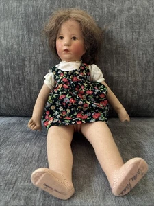 Autentica bambola di stoffa firmata Käthe Kruse 1951 - lavorazione artigianale tedesca - Foto 1 di 5