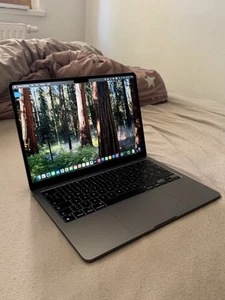 APPLE MacBook Air 13 Zoll, M2 Chip - Bild 1 von 4