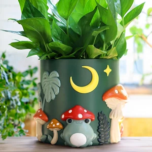 8 Inch Colorful Frog Garden Planters Cute Unique Rainbow Planter with Drainage, - Picture 1 of 12