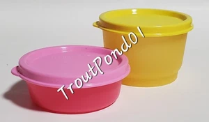 TUPPERWARE Snack Cup 4 oz Half Size 2oz Small Bowl Set Yellow Pink Matching Lid - Picture 1 of 5