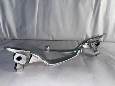 Harley Davidson Street Glide 2017 palancas de freno y embrague como nuevas cromadas Foto 1 de 4