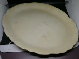 LARGE Beige VTG GOODWIN POTTERY SEMI-PORCELAIN OVAL Scalloped Edge PLATTER - 15" - Picture 1 of 8