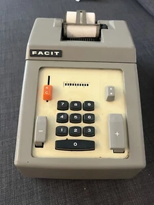 FACIT Original Odhner Schweden von 1965 Rechenmaschine Modell E11C2 - Bild 1 von 4