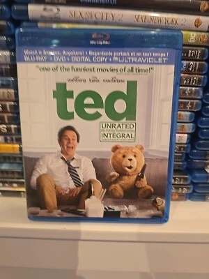 Ted {Unrated} (Blu-ray/DVD, 2012, Canadian) - Image 1 of 4