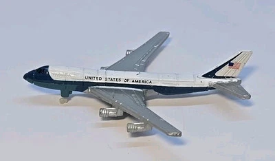 HTF! Micro Machines Boeing 747 United States Of America Jet Airplane Galoob LGTI - Image 1 of 4