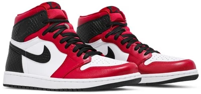 Nike Air Jordan 1 Retro High OG Satin Snake Chicago CD0461-601 Women's Size 5 - Image 1 of 4