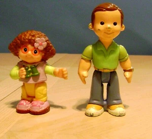 Fisher Price Little People My First Dollhouse Dad & Little Girl - Picture 1 of 3