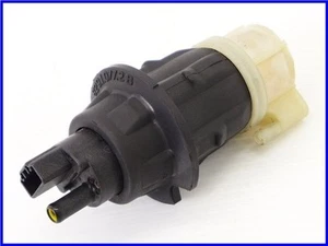 DUCATI 2001 748R Genuine Fuel Pump 916 996 998 - Picture 1 of 5