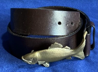 Cinturón de cuero marrón Martha's Vineyard Vines talla 34 hebilla de pescado de latón EE. UU. Foto 1 de 4