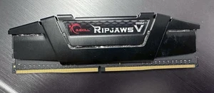 Skill Ripjaws V 8GB DDR4 3000MHz Memory Kit, Black F4-3000C14D-16Gvk - Picture 1 of 3