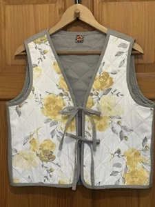 Handmade Linen quilted Vest  - Picture 1 of 4