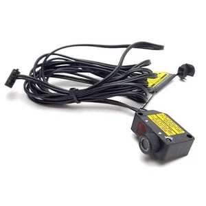 Keyence LV-H32 Reflective Laser Sensor, 30mm-1000mm Range, 650 nm, 3mW, 3.5µs - Picture 1 of 5