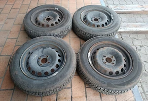 Fiat Punto 188 & Panda 169 Winterräder Stahlfelgen 165/70R14 81T DOT 5223 5-6mm - Bild 1 von 13