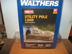 HO 1/87 TELEPHONE POLES AND LIGHT POLES NEW STOCK - Picture 1 of 2